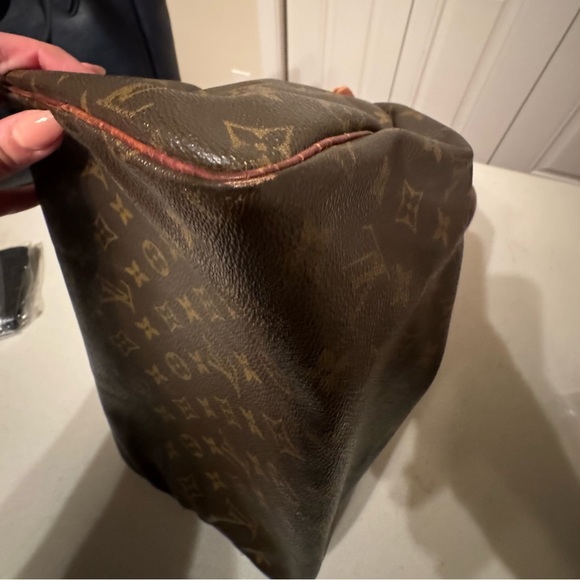 Louis Vuitton Speedy 30 - Picture 9 of 14